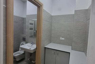 Spațiu comercial, de 82 mp, în Micro 12 - 4