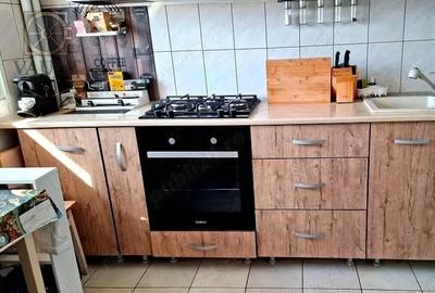 Apartament cu 2 camere semidecomandat, mobilat în 1 Mai - 5