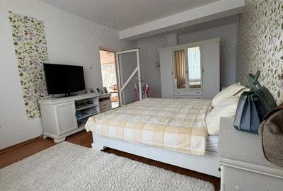 Casă cu 6 camere cu Teren 645 Mp în Unirea - 13