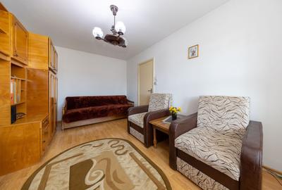 Garsonieră decomandată, mobilată în Astra - 9