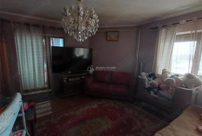 Apartament cu 2 camere decomandat în Brătianu - 2
