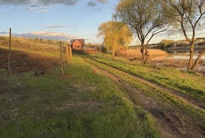 Teren de 2200 mp, în Iepurești - 2