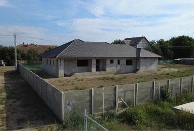 Casă în Peciu Nou - 4