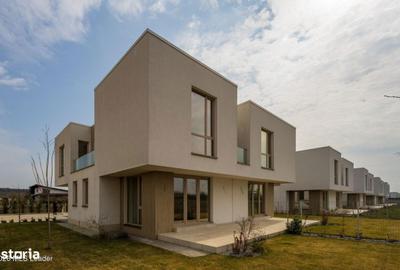 Casă cu 4 camere în Ostratu - 20