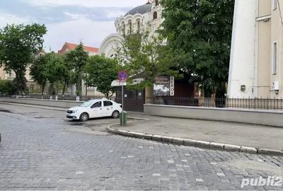 Spațiu comercial, de 4 mp, în Sinaia