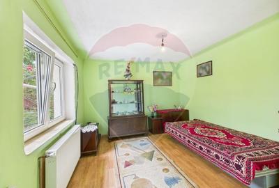 Casa cu 3 camere de vanzare in Rahova - 7