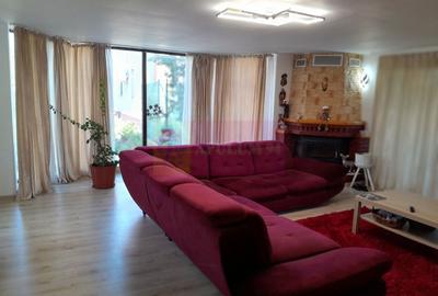 Casă individuală cu 5 camere cu Canalizare în Tineretului - 56