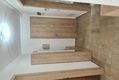 Garsonieră decomandată în Central - 4