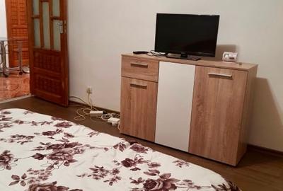 Închiriez apartament 2 camere , Zona inel 2 , Termen lung - 3