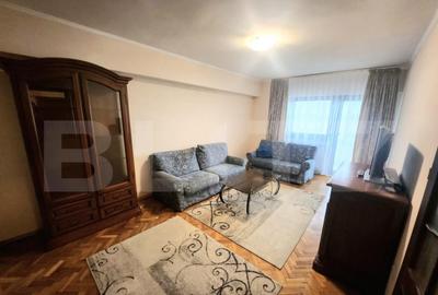 Apartament cu 2 camere decomandat în Cetate