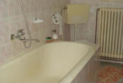 Casă cu 4 camere cu Teren 1000 Mp în Central - 10