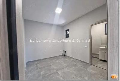 Spațiu comercial, de 44 mp, în Trocadero - 1