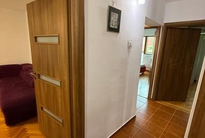 Apartament cu 3 camere decomandat, mobilat în Panduri - 14