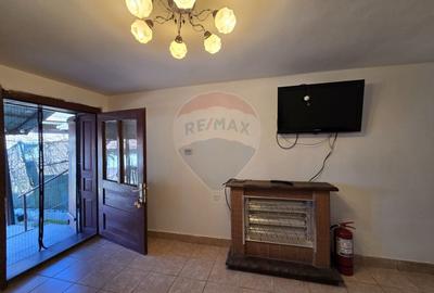 Casă cu 3 camere cu Teren 1161 Mp în Sânmihaiu Almașului - 2