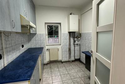 Apartamet 2 camere - Cartier 1 mai - 8