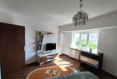 Unirii-Piata Alba Iulia-stradal-2 camere-Rond Alba Iulia