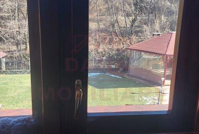 Casă cu 10 camere cu Teren 1000 Mp în Cerbăl - 10