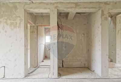 Casa spa?ioasa la gri, 4 camere, 3 bai, teren 500 mp ... - 16