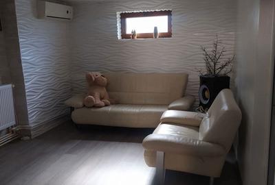 Vind doua case tip vile Tatarasi. Tudor Vladimirescu Vind doua case tip vile Tatarasi. Tudor Vladimirescu - 1