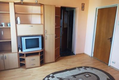 Apartament semidecomandat în Tudor Vladimirescu - 1