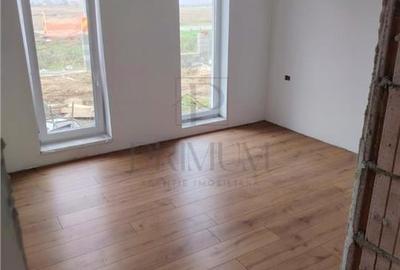 Duplex toate utilitatile - teren 400 mp - la asfalt - 5