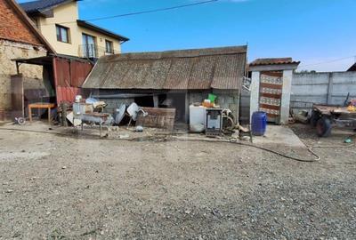 Casă cu 3 camere cu Teren 4200 Mp în Mădăras - 4