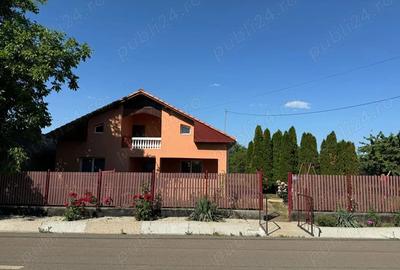 Casa de vanzare 100 m - 2