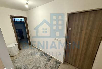 Apartament cu 3 camere semidecomandat în Central - 3