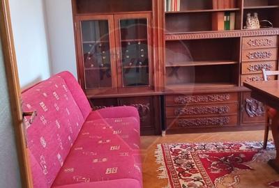 Apartament cu 3 camere decomandat în Pârneava - 2