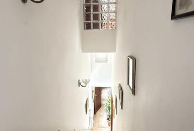 Casă cu 5 camere cu Canalizare în Rosetti - 12