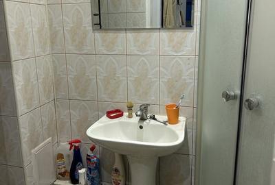 Garsonieră semidecomandată în UTA - 6