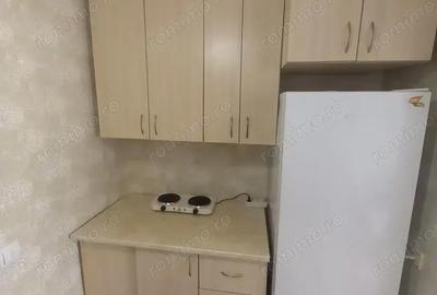 Garsonieră decomandată în Complex Studențesc - 2