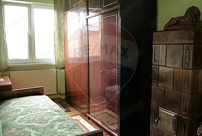 Apartament cu 3 camere semidecomandat în Central - 8