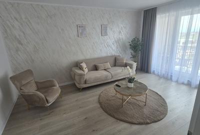Apartament cu 2 camere decomandat în Tractorul - 2
