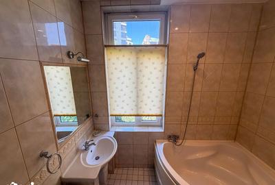 Apartament cu 3 camere, mobilat în Armeneasca - 15