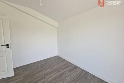 Duplex cu 3 camere cu Canalizare în Central - 6