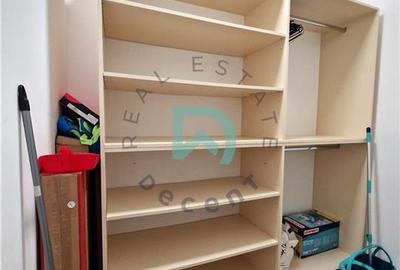 Apartament cu 2 camere decomandat, mobilat în Tractorul - 8