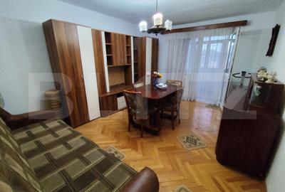 Apartament cu 3 camere decomandat, mobilat în Cugir - 5
