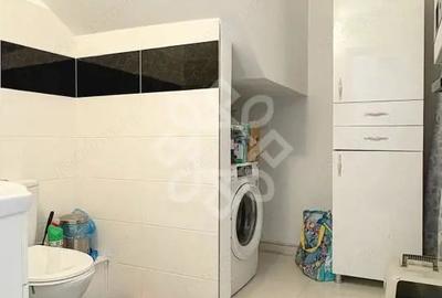 Casă cu Canalizare în Central - 7