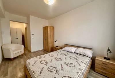 Apartament cu 3 camere decomandat în Tractorul - 6