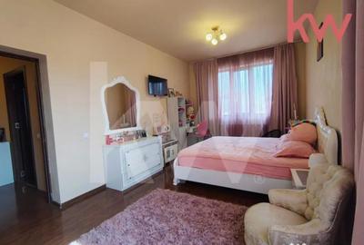 Casă cu 8 camere cu Teren 810 Mp în Brădești - 7