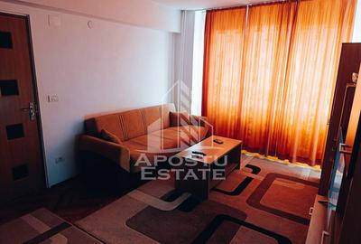 Apartament cu 3 camere semidecomandat în Central - 7