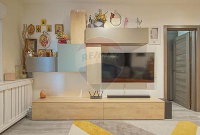 Apartament cu 2 camere semidecomandat în Tractorul - 10