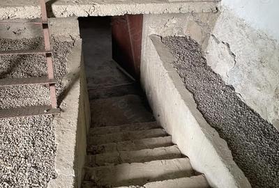 Casă cu Teren 2100 Mp în Hotar - 1