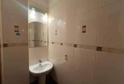 Apartament cu 3 camere decomandat în Păcurari - 17