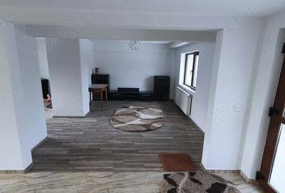 Casa renovata 2024 cu 2 apartamente incalzire in pardoseala - 9