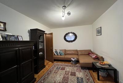 Apartament cu 2 camere semidecomandat, mobilat în 1 Mai - 8