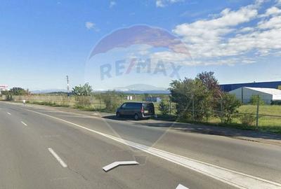 Teren intravilan-9000 mp, deschidere 50 m la DN1, Metro - 3