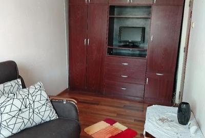 Garsonieră decomandată în Central - 7
