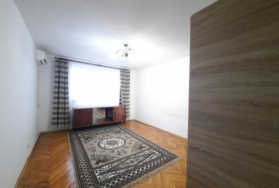Apartament cu 3 camere decomandat în Hipodrom 3 - 6